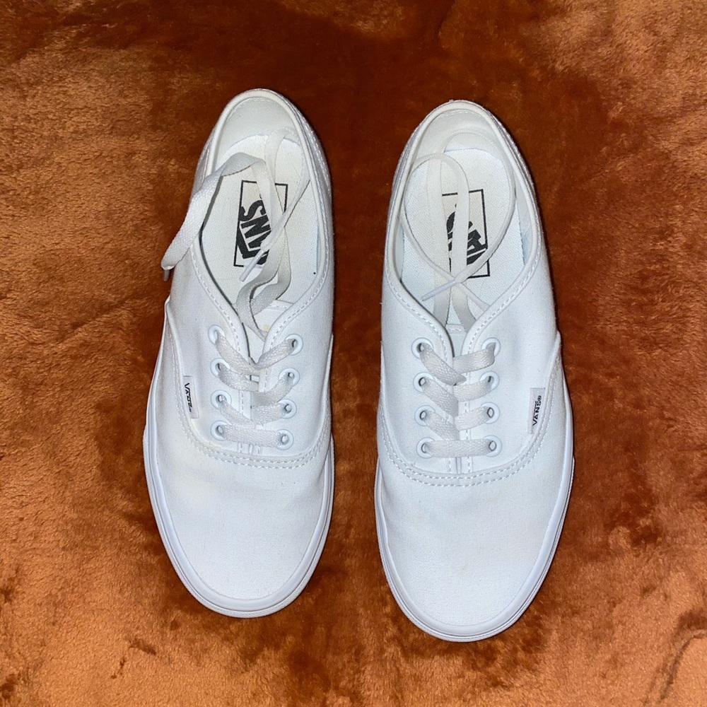 7.5 White Authentic Vans
